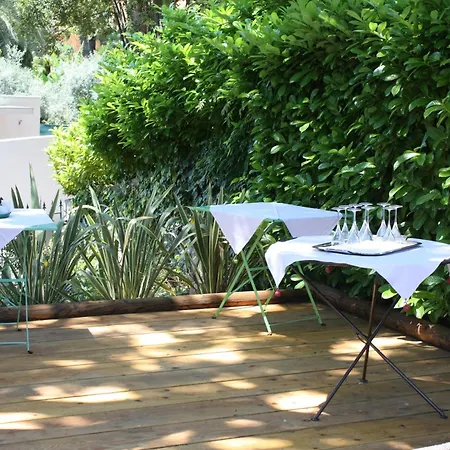 아파트 Ecole Buissonniere