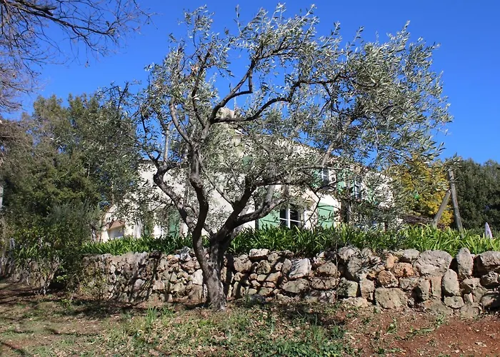 Ecole Buissonniere Apartamento