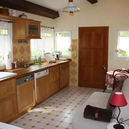 埃科勒布斯桑尼雷酒店 *