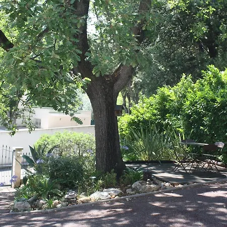 埃科勒布斯桑尼雷酒店 公寓